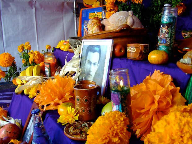 Day of the Dead alters in Playa del Carmen and the Riviera Maya